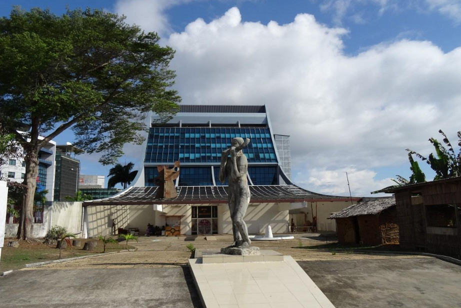 Museum of Arts and Traditions (Musée des Arts et Traditions), Libreville, Gabon